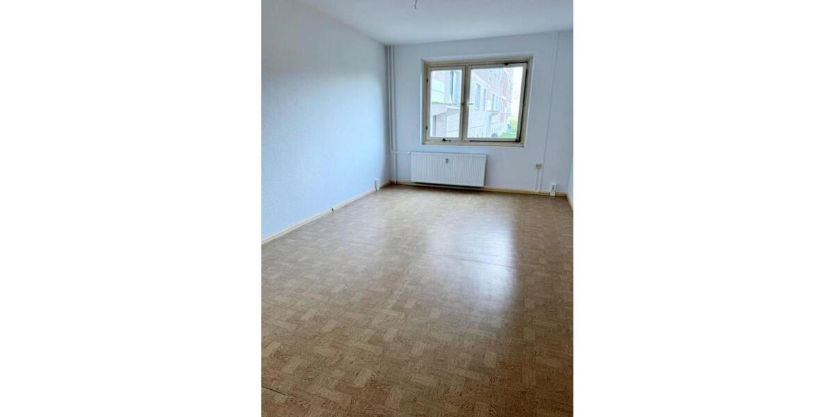 Erdgeschoßwohnung Kitzscher - 1 Zimmer, 39 m&sup2;, 130&euro; | Angebot:25238416