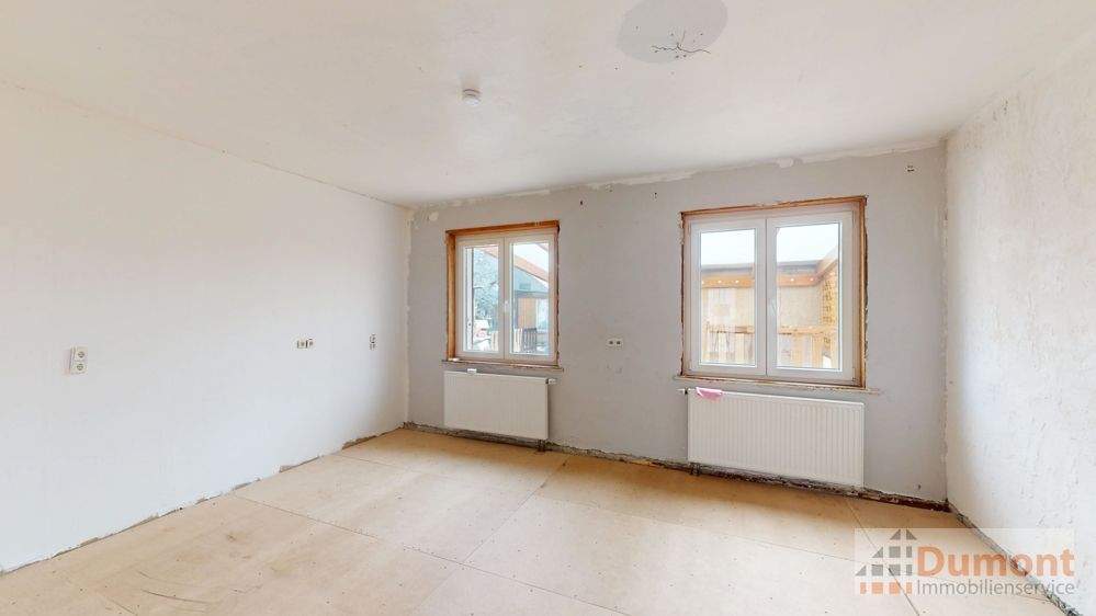 Reihenmittelhaus Leuna - 5 Zimmer, 100 m&sup2;, 94.000&euro; | Angebot:24435380