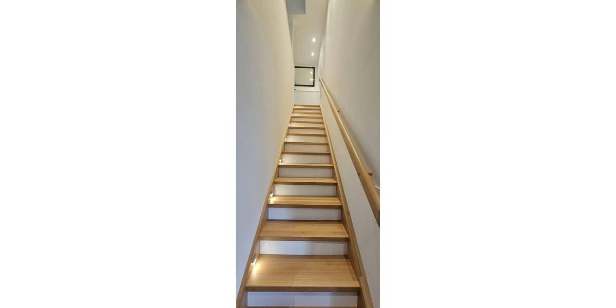 Doppelhaushälfte Leipzig Mockau-Nord - 5 Zimmer, 165 m&sup2;, 1.900&euro; | Angebot:26243861