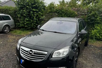 Opel Insignia 103.500 km 8.500 &euro; Markranstädt 04420