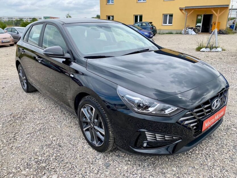 Hyundai i30 67.244 km 13.900 € Weißenfels 06667