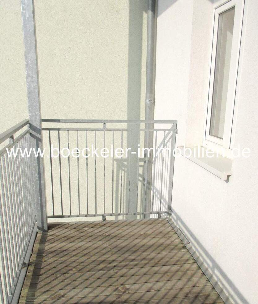 Hier finden Sie Ihr neues Zuhause + Balkon 3 zimmer