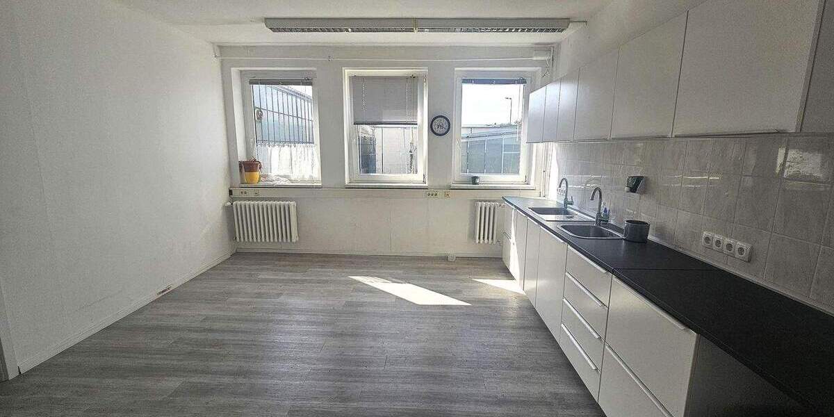 Gewerbeobjekt Leipzig Böhlitz-Ehrenberg - 3 Zimmer, 139 m&sup2;, 838&euro; | Angebot:25865139