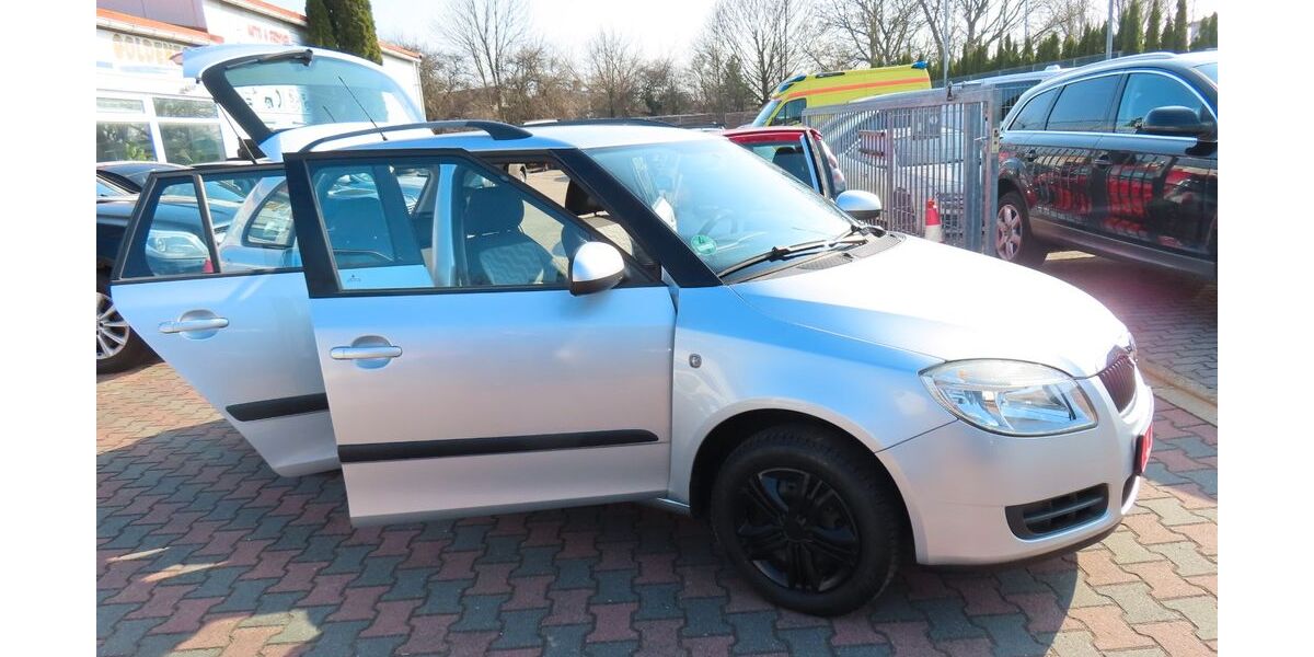Skoda Fabia 158.238 km 3.390 &euro; Sandersdorf-Brehna 06796