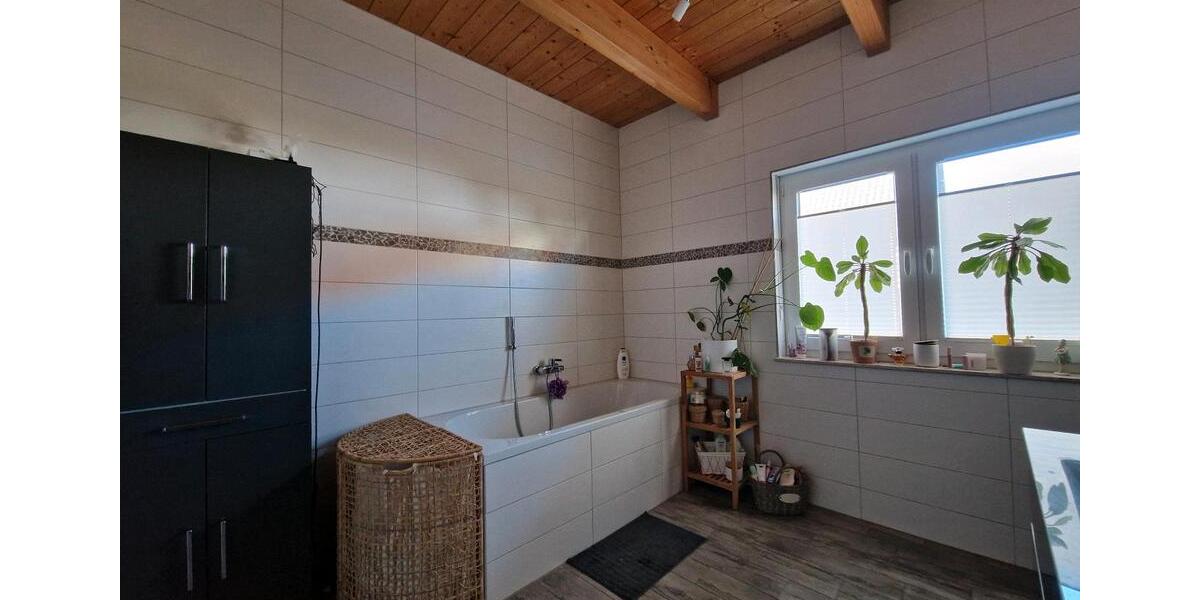 Bungalow Markranstädt - 5 Zimmer, 143 m&sup2;, 640.000&euro; | Angebot:26283251