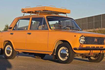 Lada 1200 21.836 km 9.494 &euro; Leipzig 04103