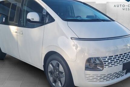 Hyundai STARIA 4.467 km 48.990 &euro; Markkleeberg 04416