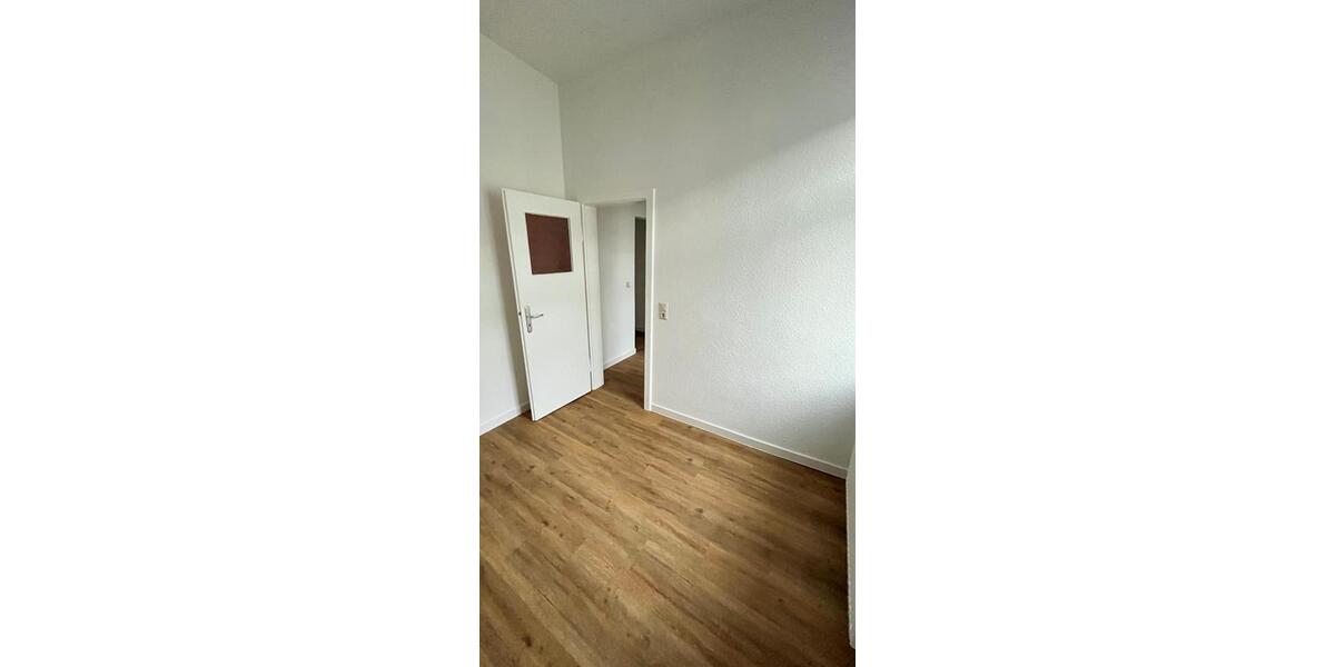 Etagenwohnung Wurzen - 3.5 Zimmer, 90 m&sup2;, 550&euro; | Angebot:19787728