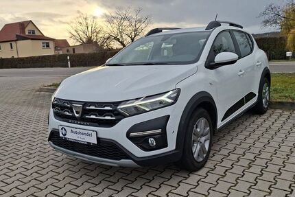 Dacia Sandero 40.641 km 13.699 &euro; Borna 04552