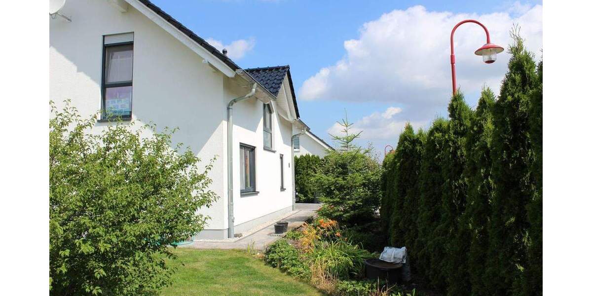 Einfamilienhaus Leipzig Burghausen-Rückmarsdorf - 4 Zimmer, 124 m&sup2;, 640.000&euro; | Angebot:25165840