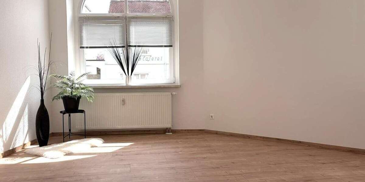 Etagenwohnung Wurzen - 1 Zimmer, 49 m&sup2;, 375&euro; | Angebot:26422953