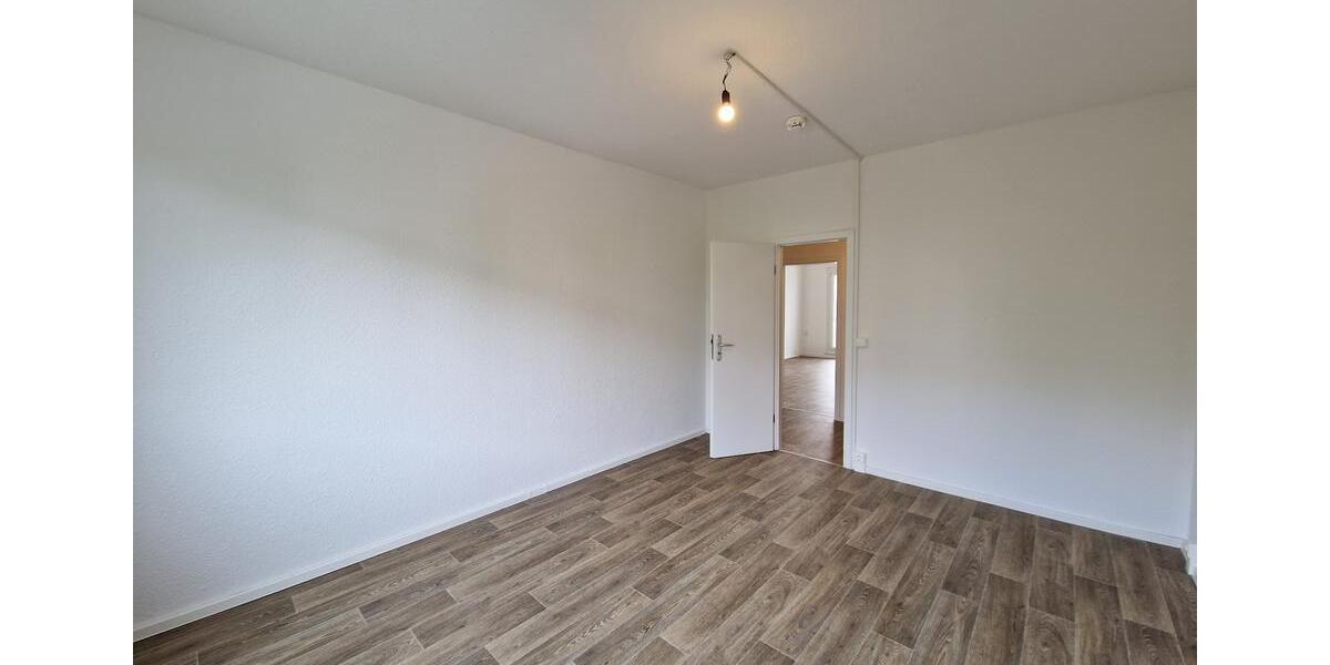 Etagenwohnung Leipzig Lausen-Grünau - 2 Zimmer, 56 m&sup2;, 434&euro; | Angebot:26587852