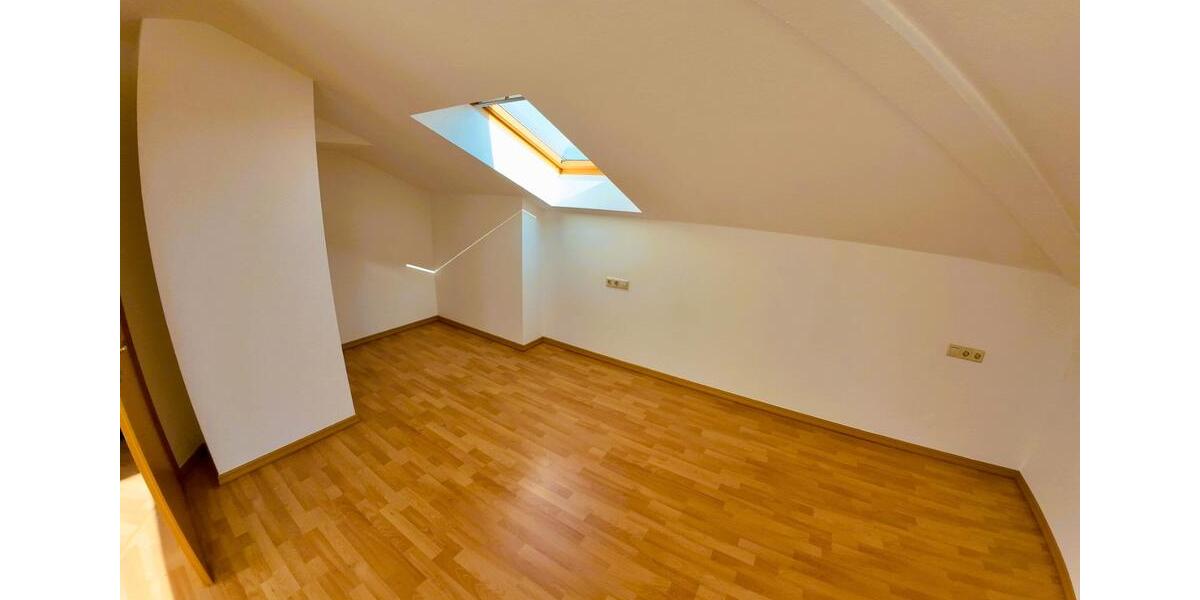 Dachgeschoßwohnung Taucha - 2 Zimmer, 61 m&sup2;, 164.999&euro; | Angebot:26164009