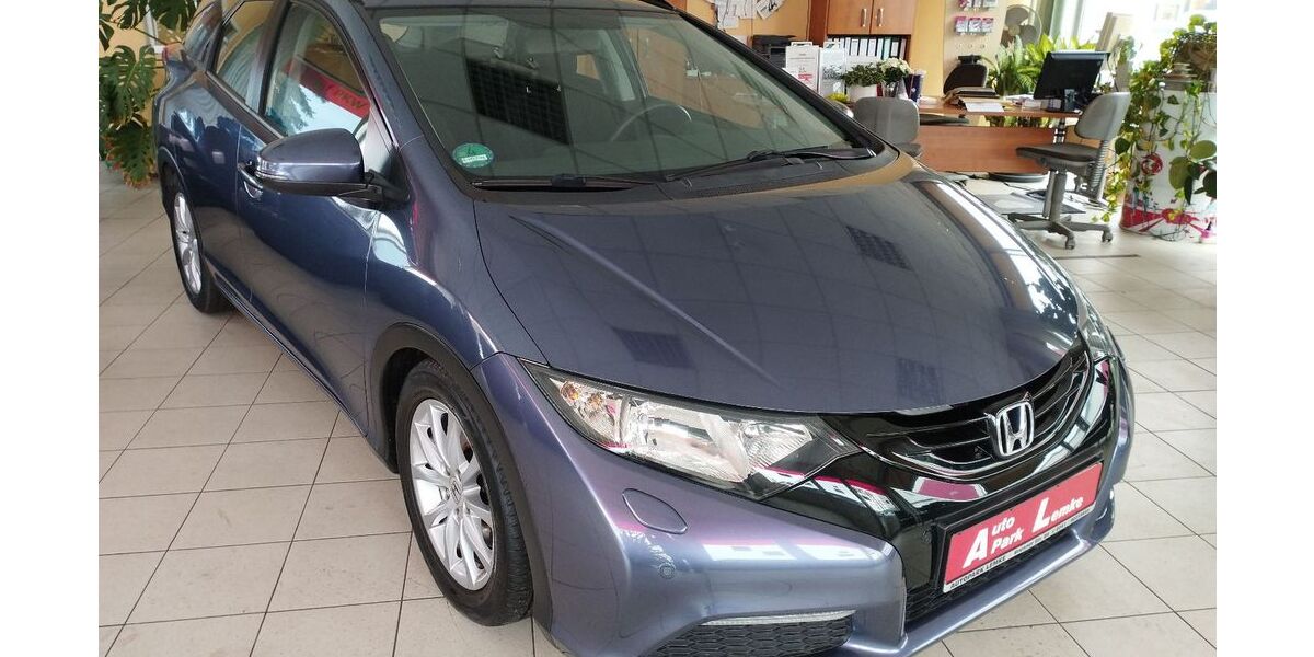 Honda Civic 76.086 km 13.500 € Leipzig 04209