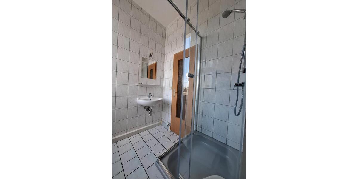 Etagenwohnung Wurzen - 1 Zimmer, 26 m&sup2;, 200&euro; | Angebot:26351409