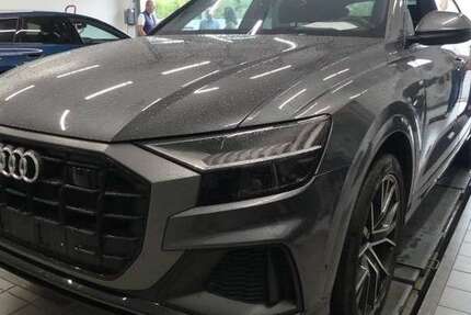 Audi Q8 76.584 km 58.920 € Halle 06110