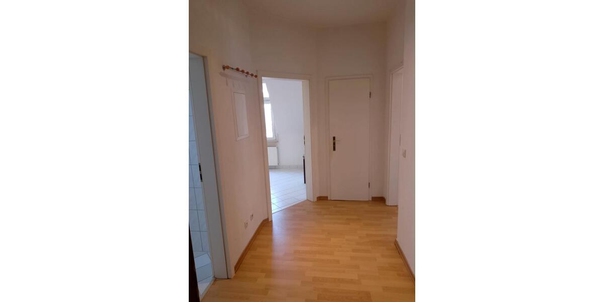 Dachgeschoßwohnung Leipzig Süd - 2 Zimmer, 48 m&sup2;, 517&euro; | Angebot:25722067