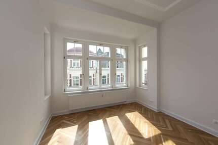 Wohnung zum Kaufen in Leipzig 350.000 € 92.29 m² 4 zimmer