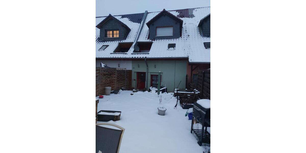 Reihenhaus Schkeuditz - 5 Zimmer, 120 m&sup2;, 1.190&euro; | Angebot:24817006