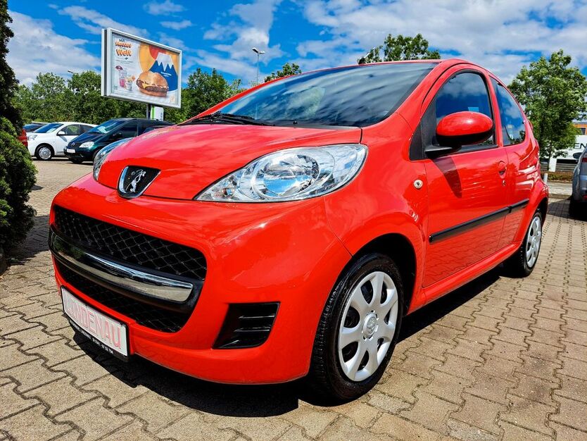Peugeot 107 86.139 km 2.999 € Leipzig 04205
