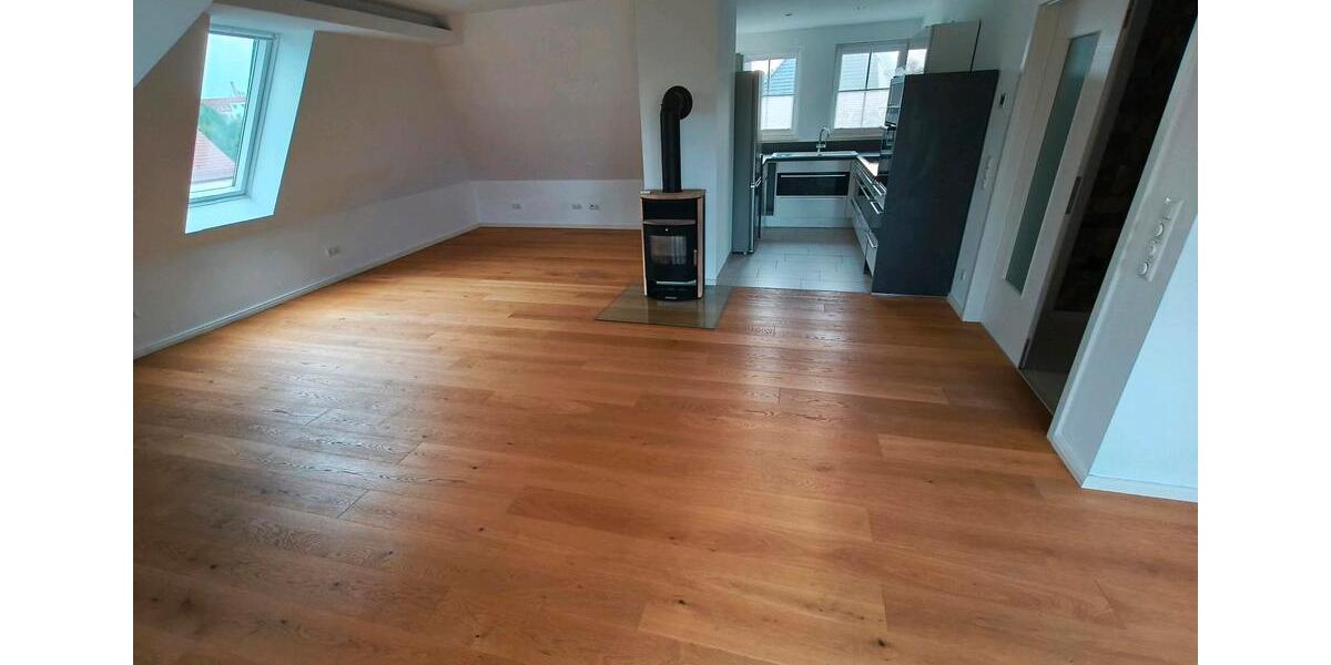 Dachgeschoßwohnung Leipzig Südost - 4 Zimmer, 100 m&sup2;, 350.000&euro; | Angebot:26574314