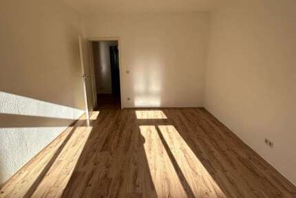 Wohnung zum Mieten in Leipzig Neustadt-Neuschönefeld 584 € 73 m² 3 zimmer