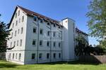 Leipziger Speckgürtel: Kleine Wohnung mit Stellplatz