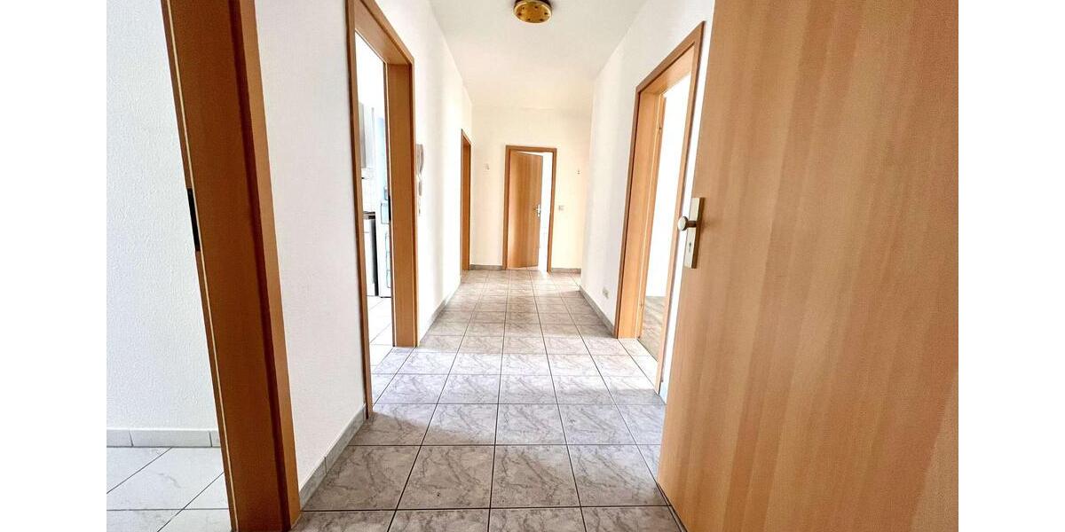 Etagenwohnung Grimma - 3 Zimmer, 94 m&sup2;, 660&euro; | Angebot:24875898
