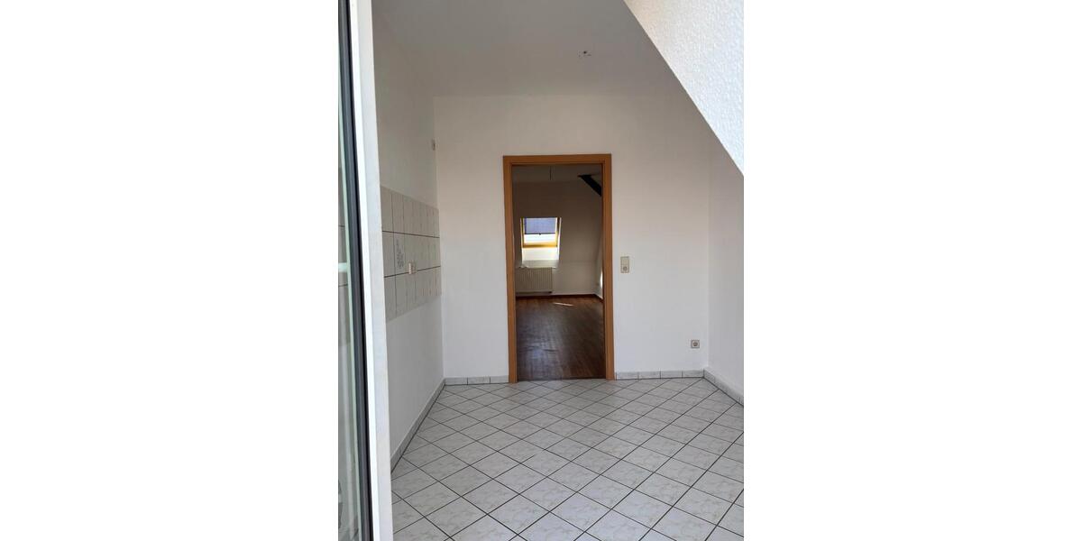 Dachgeschoßwohnung Eilenburg - 1 Zimmer, 45 m&sup2;, 348&euro; | Angebot:26647423