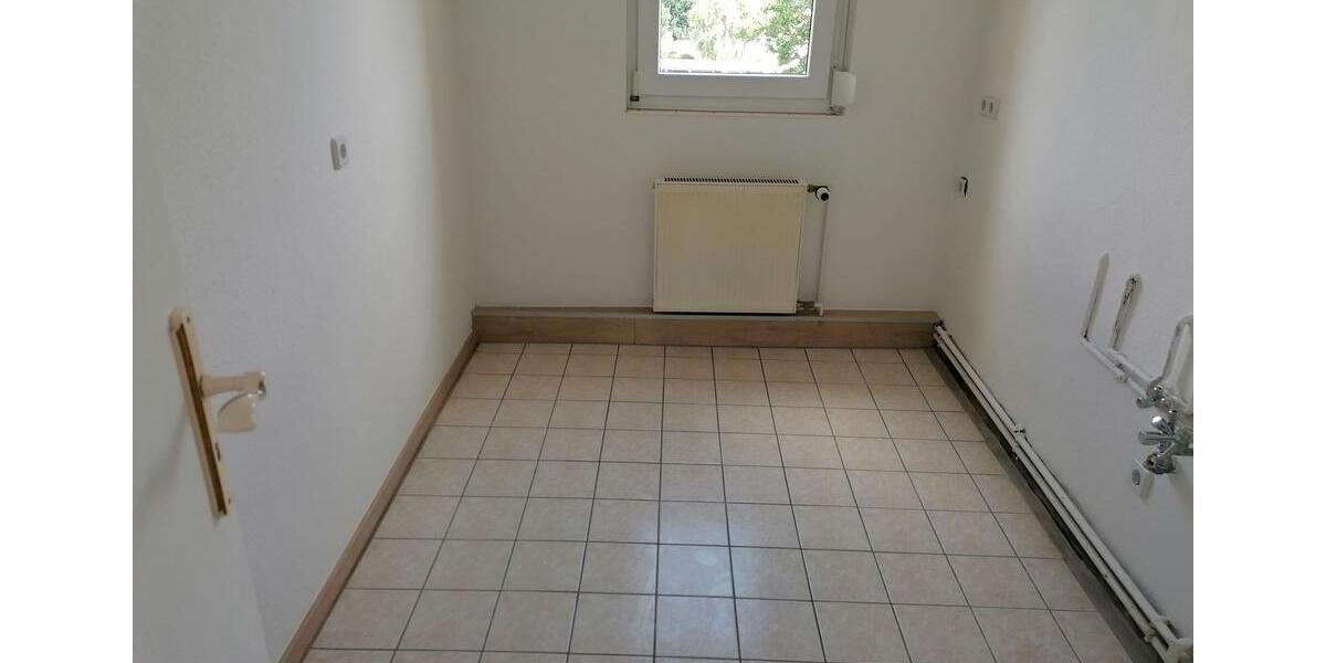 Etagenwohnung Delitzsch - 3 Zimmer, 60 m&sup2;, 510&euro; | Angebot:26644935