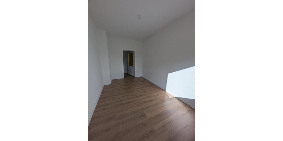 Etagenwohnung Bennewitz - 3 Zimmer, 69 m&sup2;, 499&euro; | Angebot:25305134