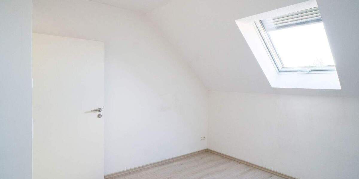Einfamilienhaus Leipzig Wiederitzsch - 8 Zimmer, 236 m&sup2;, 800.000&euro; | Angebot:25733694
