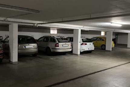 Tiefgaragenstellplatz nahe des Südplatzes zimmer
