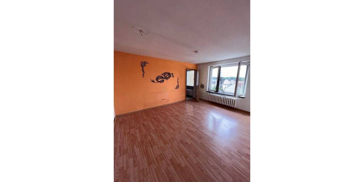 Mehrfamilienhaus, Wohnhaus Bad Lausick - 1 Zimmer, 190 m&sup2;, 185.000&euro; | Angebot:26833358