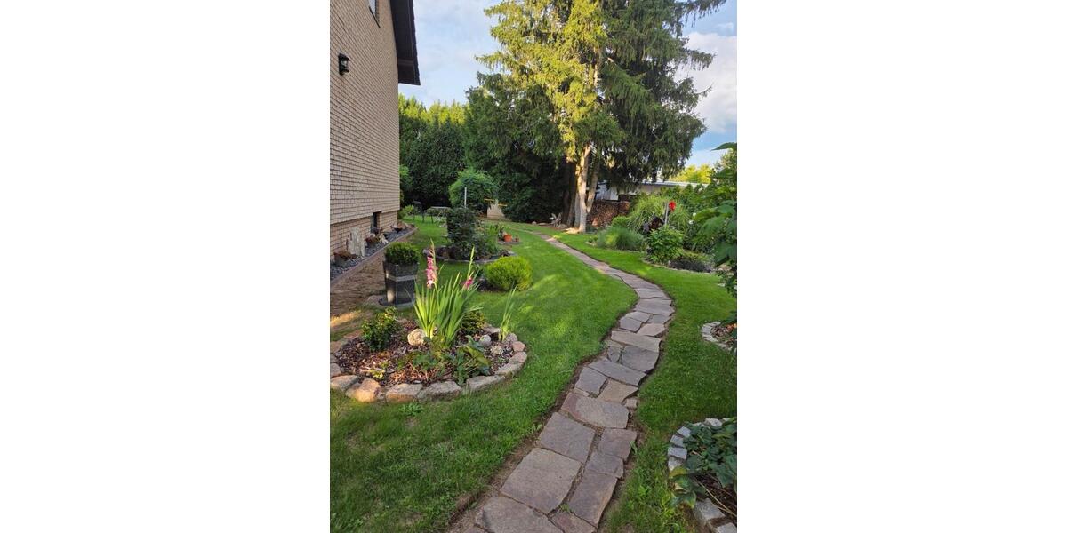 Mehrfamilienhaus, Wohnhaus Leipzig Lausen-Grünau - 5 Zimmer, 100 m&sup2;, 550.000&euro; | Angebot:25051878