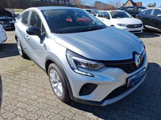 Renault Captur 8.403 km 18.390 &euro; Leipzig 04179