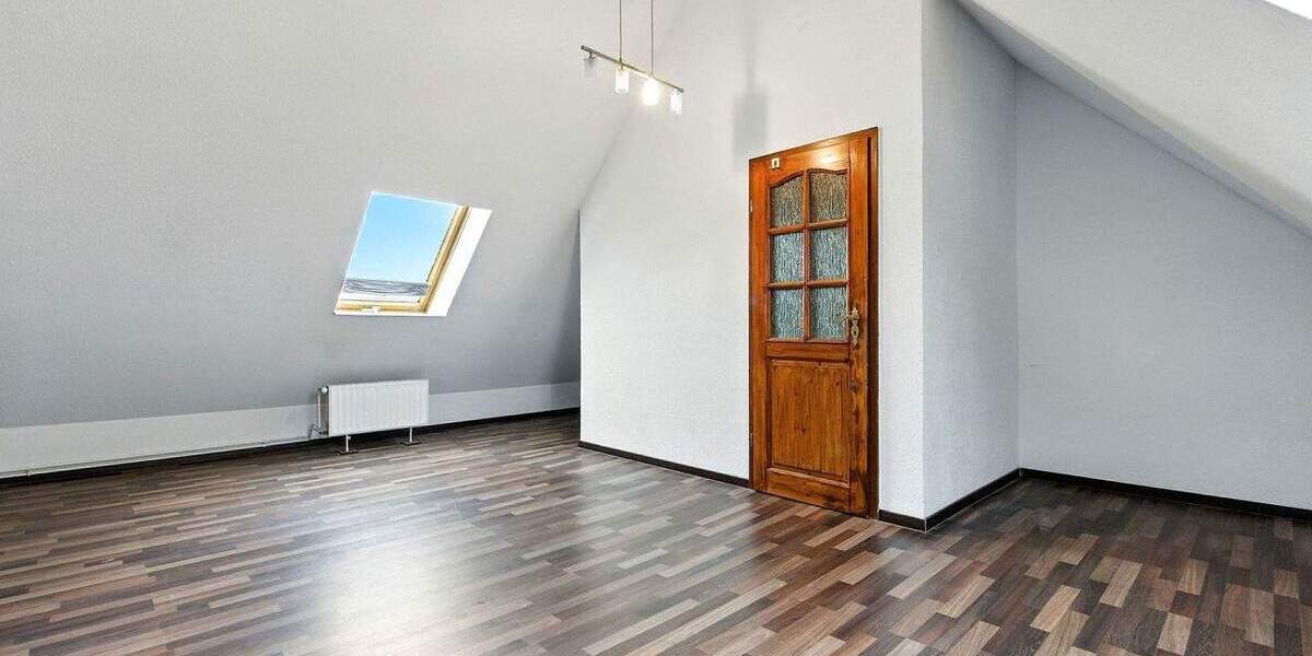 Reihenmittelhaus Kötschlitz Kötschlitz - 4 Zimmer, 109 m&sup2;, 220.000&euro; | Angebot:25425290