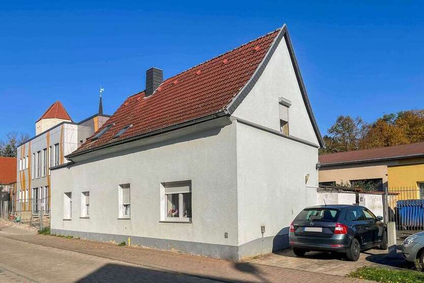 Haus zum Kaufen in Sandersdorf-Brehna 79.000 € 75.01 m²