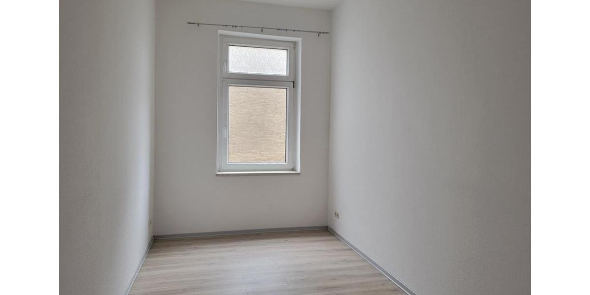 Erdgeschoßwohnung Wurzen - 3 Zimmer, 72 m&sup2;, 505&euro; | Angebot:25751107