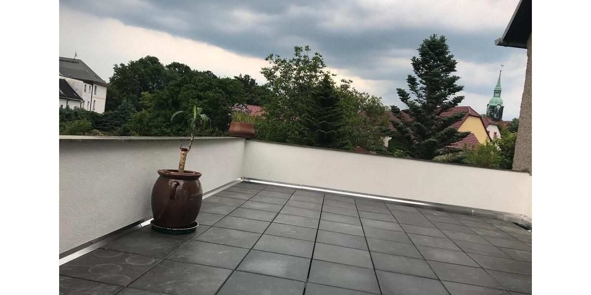 Einfamilienhaus Bad Lausick - 16 Zimmer, 750 m&sup2;, 200.000&euro; | Angebot:26477302