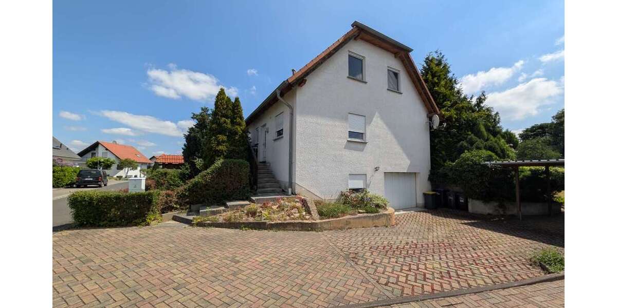 Einfamilienhaus Borna - 6 Zimmer, 130 m&sup2;, 325.000&euro; | Angebot:27075978