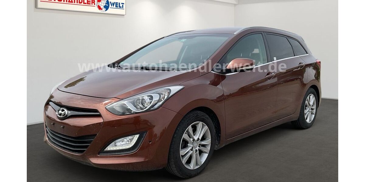 Hyundai i30 304.583 km 4.299 &euro; Brehna 06796