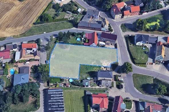 Grundstück für Aufteilung in Einfamilienhäuser, Eigentumswohnungen oder Reihenhäuser Markranstädt zimmer