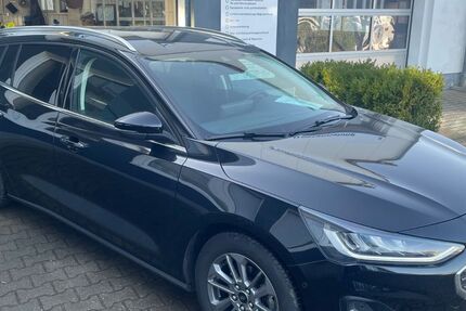 Ford Focus 36.998 km 20.399 &euro; Leuna 06237