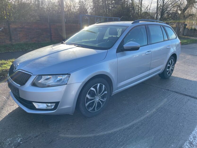 Skoda Octavia 152.000 km 6.100 € Halle/S. 06132