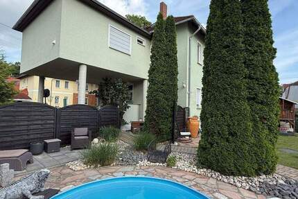 +++ Ein- Zweifamilienhaus mit möglicher Einliegerwohnung, oder Büro +++ 6 zimmer