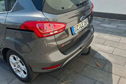 Ford B-Max 145.680 km 4.499 &euro; Löbnitz 04509