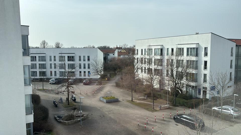 Dachgeschoßwohnung Leipzig Südost - 2.5 Zimmer, 80 m&sup2;, 950&euro; | Angebot:26373819