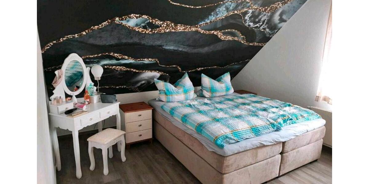 Doppelhaushälfte Pegau - 4 Zimmer, 111 m&sup2;, 325.000&euro; | Angebot:26106657