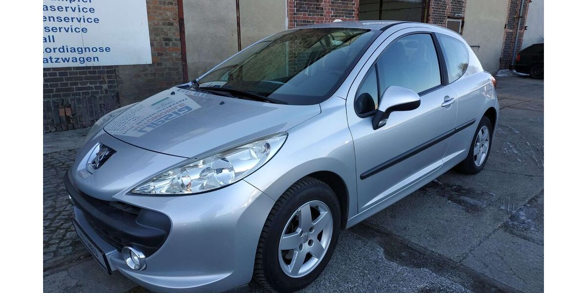Peugeot 207 123.209 km 2.990 &euro; Leipzig 04129